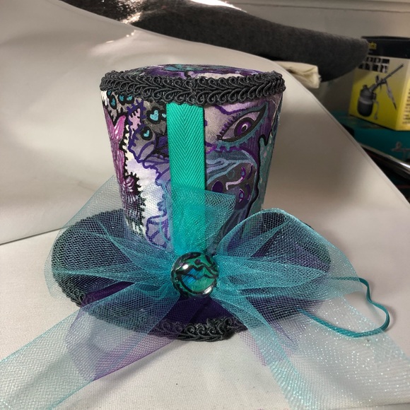 Mini Top hat - Picture 6 of 7